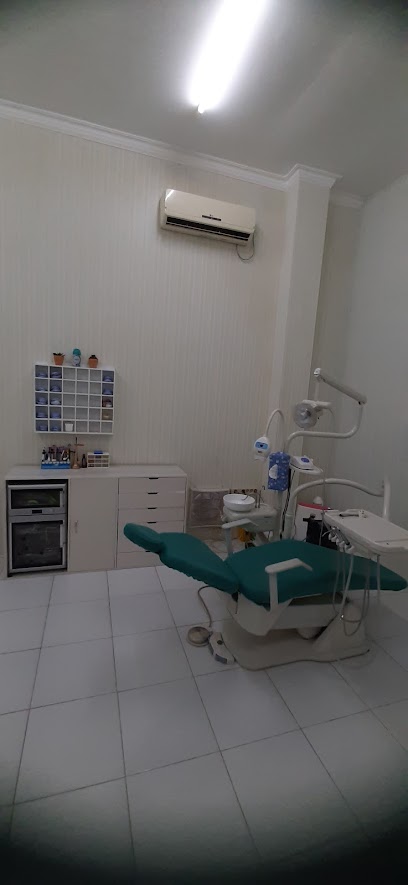 Praktek Dokter Gigi Samarinda Seberang (Esem Dental Care)