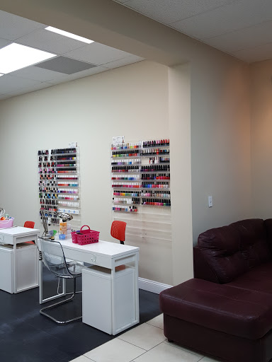 Beauty Salon «Arley Beauty Salon», reviews and photos, 522 Red Rd, Miami, FL 33126, USA