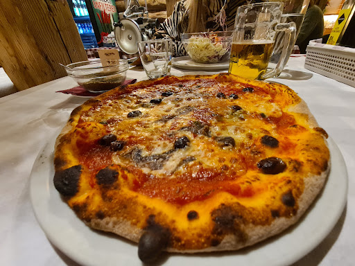 Antica Trattoria Pizzeria PALU’ in Cencenighe Agordino, Provincia di Belluno