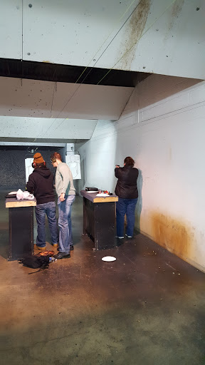 Gun Shop «Stonewall Limited Gun Shop», reviews and photos, 100 Ken Mar Industrial Pkwy, Broadview Heights, OH 44147, USA