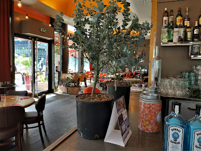 Dupont Café Bibliothèque à Paris