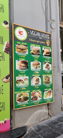 Sbuccia e Bevi Green Fruit Bar à Naples menu