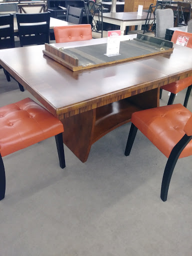 Furniture Store «Furniture Fair», reviews and photos, 8760 Colerain Ave, Groesbeck, OH 45251, USA