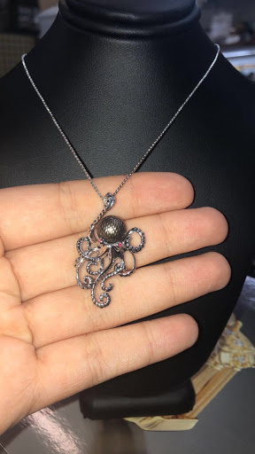 Jewelry Designer «Waldeland Jewelry & Gifts», reviews and photos, 1340 Duckwood Dr #11, Eagan, MN 55123, USA