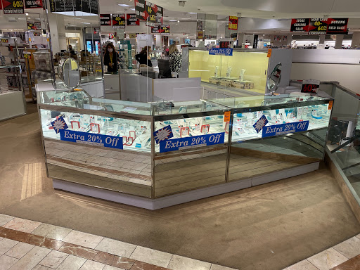 Department Store «Lord & Taylor», reviews and photos, 27650 Novi Road, Novi, MI 48377, USA