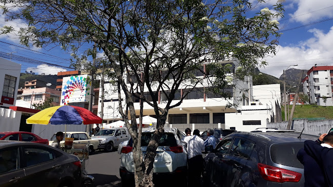 Opiniones de Centro de Salud No. 2 Fray Bartolome de Las Casas en Quito - Hospital