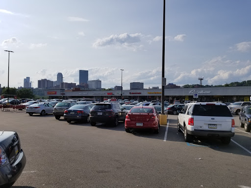 Shopping Mall «Wharton Square», reviews and photos, 2021 Wharton St, Pittsburgh, PA 15203, USA
