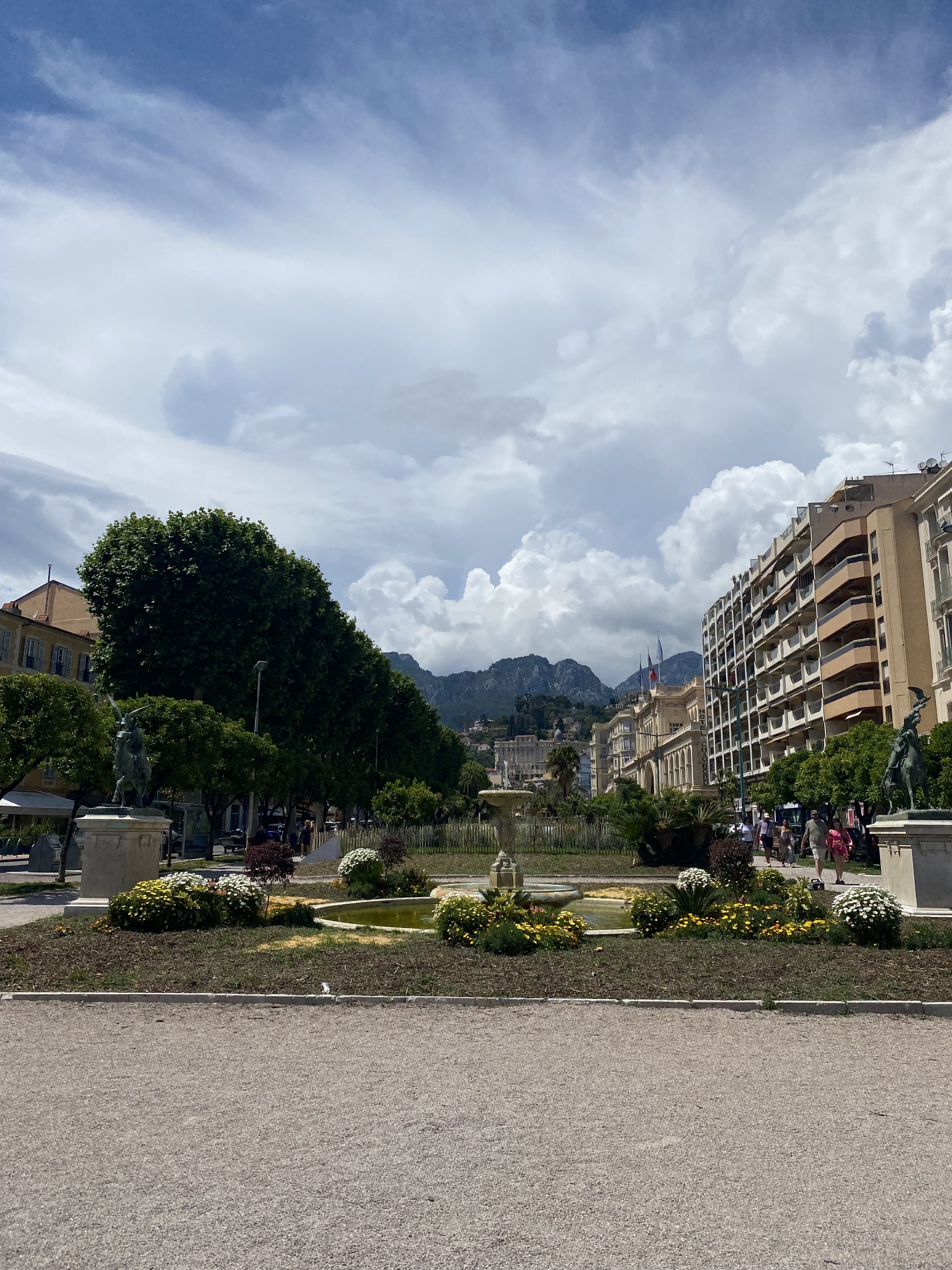 Photo n° 3 de l'avis de Juli.u fait le 17/06/2023 à 12:23