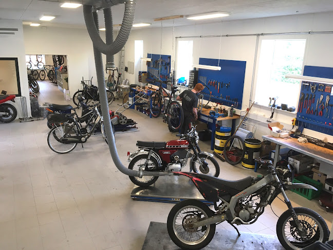 parti Fremragende Oversætte 23 anmeldelser af Mønsted Cykler & Motorservice (Cykelbutik) i Viborg  (Midtjylland)