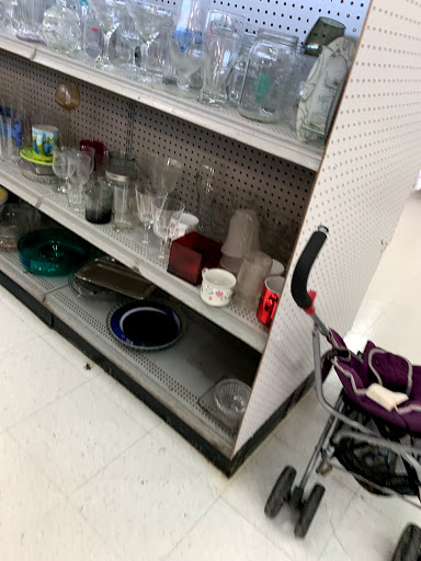 Thrift Store «Family Thrift Center», reviews and photos, 4705 Hwy 6 N, Houston, TX 77084, USA