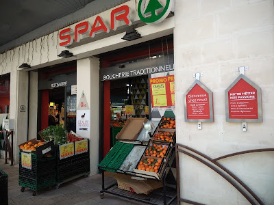 Spar à Saint-Rémy-de-Provence