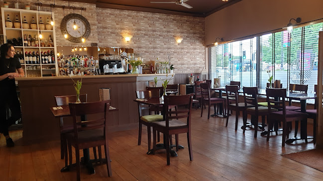Reviews of La Tavernetta Italian Restaurant in Southampton - Pizza