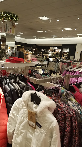 Department Store «Nordstrom Beachwood Place», reviews and photos, 26200 Cedar Rd, Beachwood, OH 44122, USA