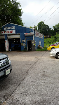 Quality Exhaust & Brakes - Photo 2 - Car repair in South Charleston, WV, Charleston