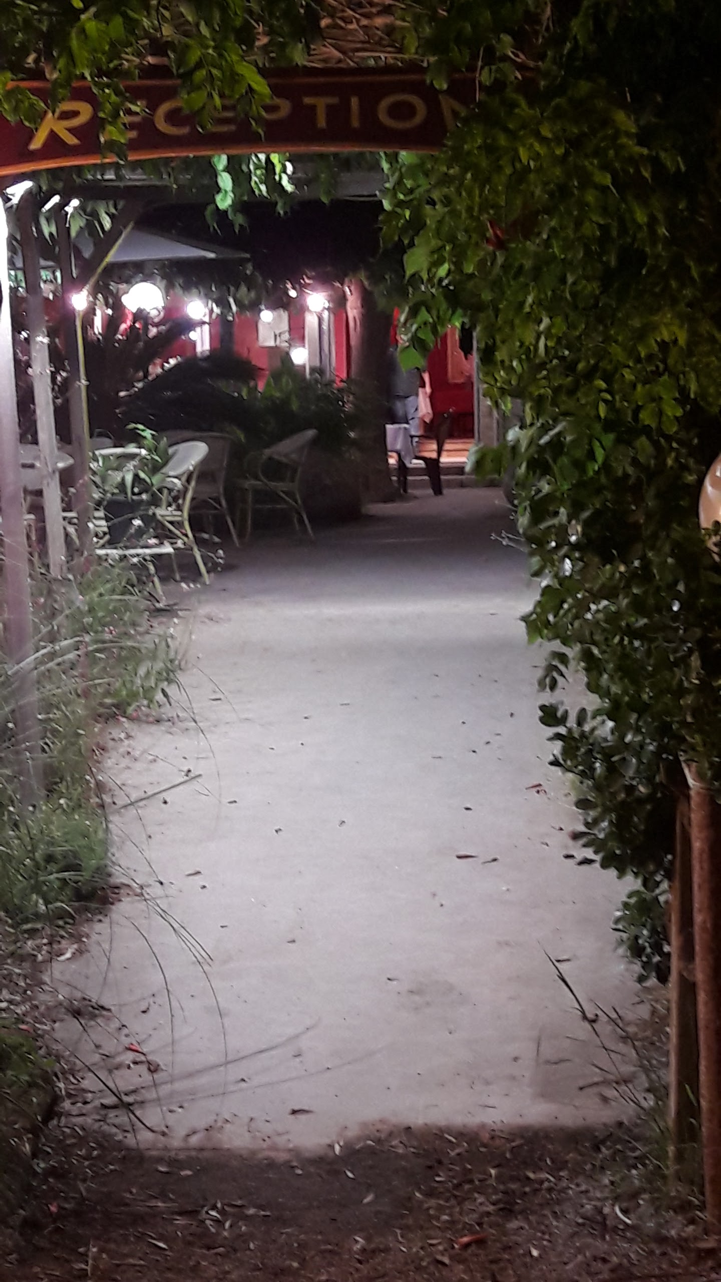 Photo n° 2 de l'avis de Peuron.y fait le 23/06/2017 à 20:43