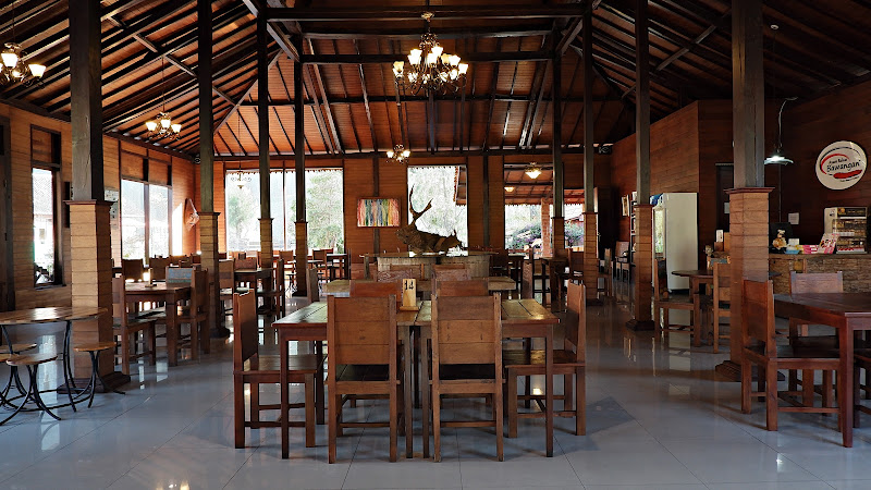 Bawangan Bromo Hotel & Resto