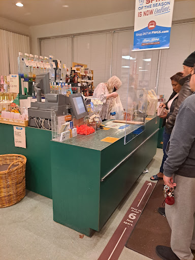 Liquor Store «Wine & Spirits Stores», reviews and photos, 537 Penn St, Reading, PA 19601, USA