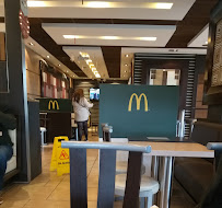 Atmosphère du Restauration rapide McDonald's à Fouquières-lès-Béthune - n°7