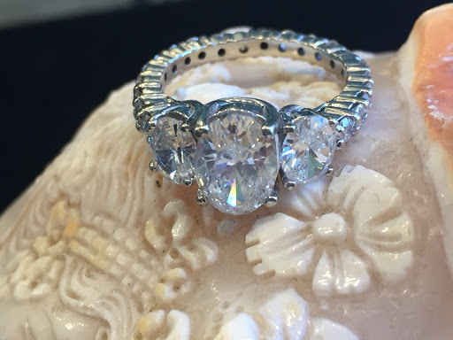 Jeweler «Muhl Jewelers», reviews and photos, 1130 Orange Ave, Coronado, CA 92118, USA