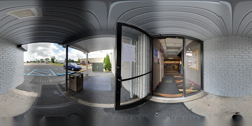 Bowling Alley «Alley 59 Bowling Center», reviews and photos, 44925 N Groesbeck Hwy, Charter Twp of Clinton, MI 48036, USA