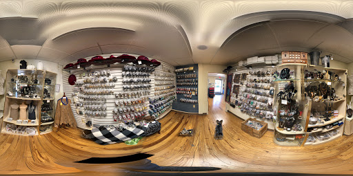 Art Center «Art of Recycle», reviews and photos