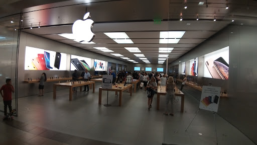 Computer Store «Apple Fashion Place», reviews and photos, 6191 State St, Murray, UT 84107, USA