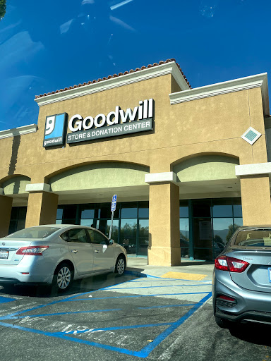 Thrift Store «Goodwill», reviews and photos