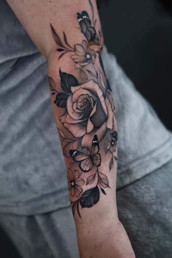 Explore tattoo ideas for fathers with daughters, creative tattoo ideas in Southfield, available at Enki Tattoo