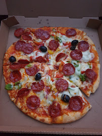 Pepperoni du Pizzas à emporter Kiosque à Pizza Amphion à Publier - n°3