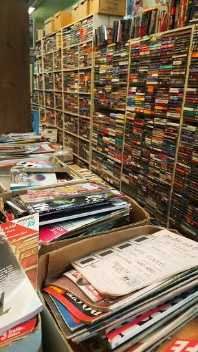 Magazine Store «Book Castle-Movie World», reviews and photos, 212 N San Fernando Blvd, Burbank, CA 91502, USA