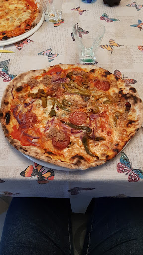 Al Peperoncino Pizzeria & StreetFood in Cuggiono, Città Metropolitana di Milanoo