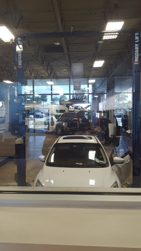 Ford Dealer «Plantation Ford», reviews and photos, 707 N State Rd 7, Plantation, FL 33317, USA