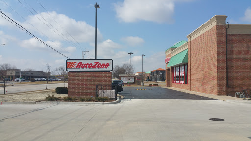 Auto Parts Store «AutoZone», reviews and photos, 1515 N Aurora Rd, Naperville, IL 60563, USA
