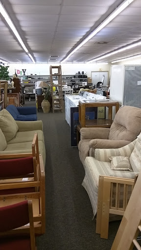 Thrift Store «Waterfront Rescue Mission Thrift Store», reviews and photos, 4376 Gulf Breeze Pkwy, Gulf Breeze, FL 32563, USA