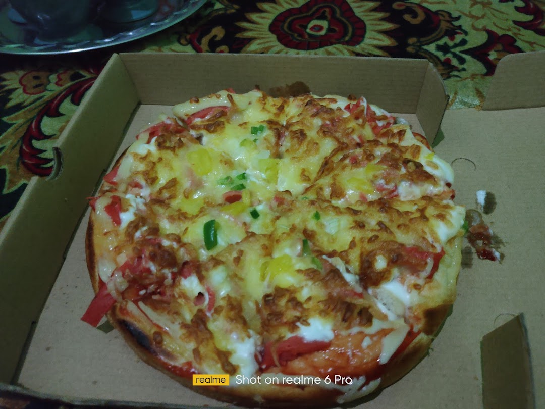 Aafiya king pizza