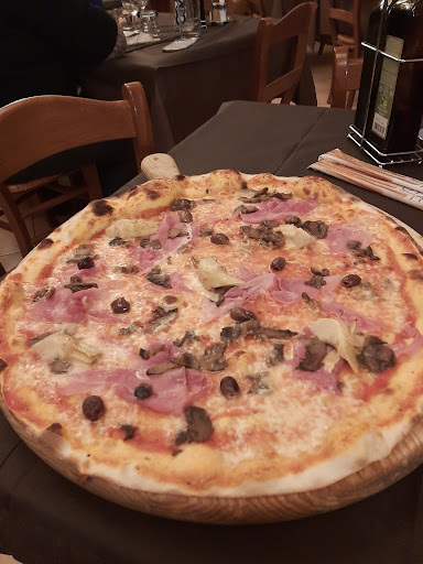 Trattoria Antico Borgo di Bertoni Chiarini in Virgilio, Provincia di Mantova