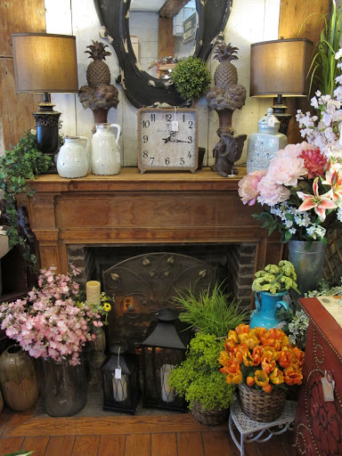 Florist «Hinsdale Flower Shop», reviews and photos, 17 W 1st St, Hinsdale, IL 60521, USA