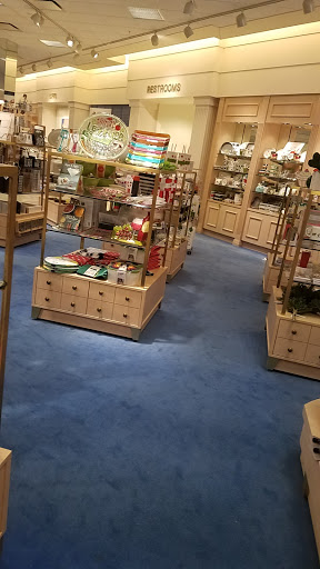 Department Store «Von Maur», reviews and photos, 1530 Polaris Pkwy, Columbus, OH 43240, USA