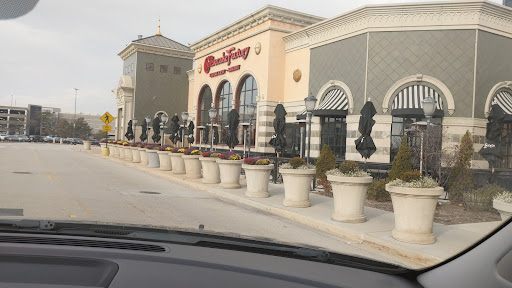 Shopping Mall «Oakbrook Center», reviews and photos, 100 Oakbrook Center, Oak Brook, IL 60523, USA