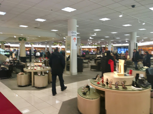 Department Store «Nordstrom Short Pump Town Center», reviews and photos, 11812 W Broad St, Richmond, VA 23233, USA