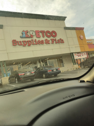 Pet Supply Store «Petco Animal Supplies», reviews and photos, 10464 Baltimore Ave, Beltsville, MD 20705, USA