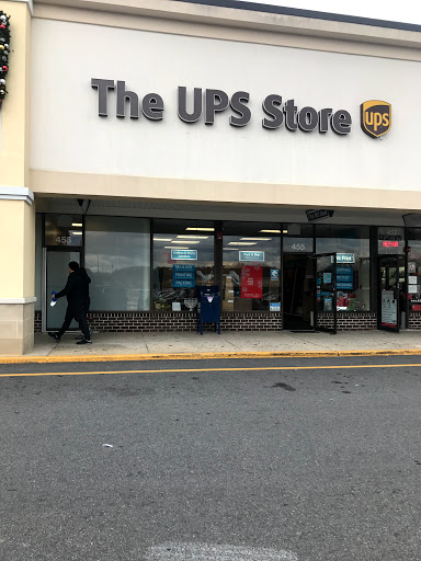 Shipping and Mailing Service «The UPS Store», reviews and photos, 405 Tarrytown Rd, White Plains, NY 10607, USA