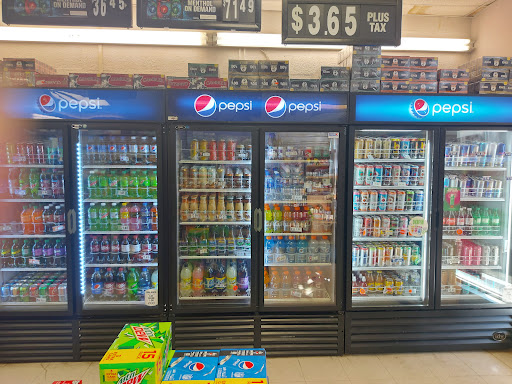 Tobacco Shop «Top 21 Tobacco Plus», reviews and photos, 3201 Brambleton Ave, Roanoke, VA 24018, USA