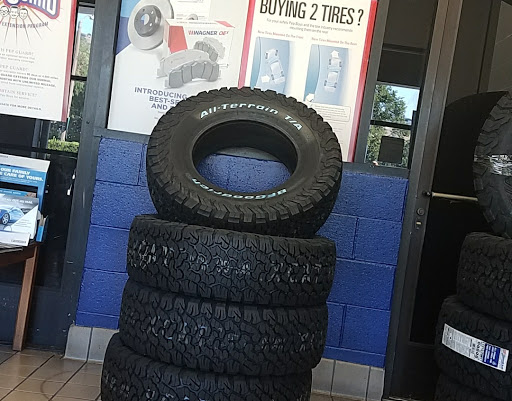 Auto Parts Store «Pep Boys Auto Parts & Service», reviews and photos, 2099 Thousand Oaks Blvd, Thousand Oaks, CA 91362, USA