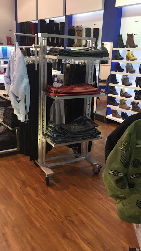 Shoe Store «Shiekh Shoes», reviews and photos, 401 NE Northgate Way #527, Seattle, WA 98125, USA