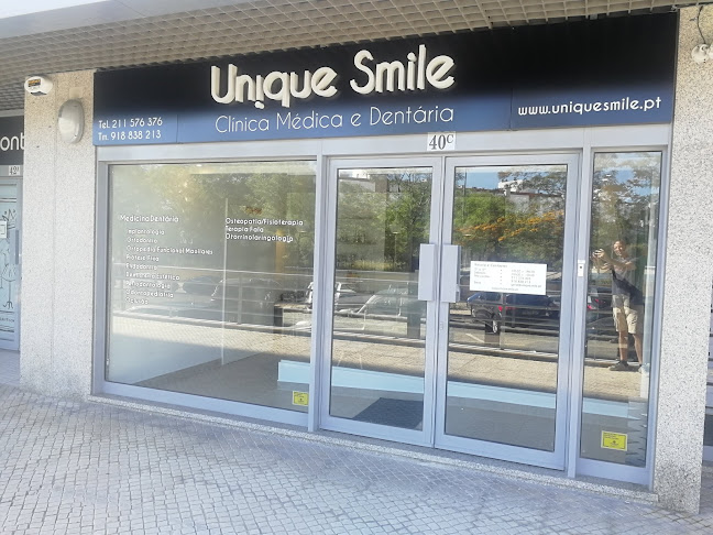Unique Smile - Clinica Médica e Dentária - Dentista