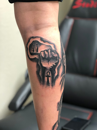 Explore meaningful stick and poke tattoo ideas, creative tattoo ideas in Chattanooga, available at Chattanooga Tattoo Company