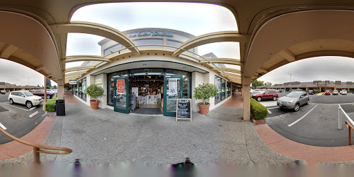 Shopping Mall «Montgomery Village Shopping Center», reviews and photos, 911 Village Ct, Santa Rosa, CA 95405, USA