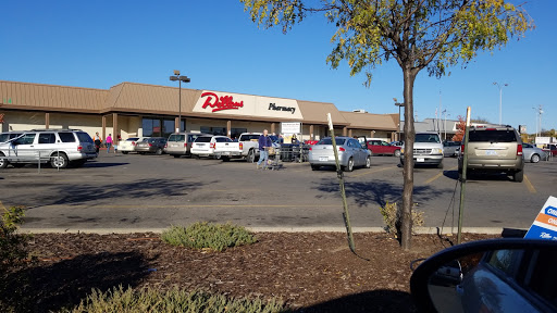 Grocery Store «Dillons», reviews and photos, 3020 E Douglas Ave, Wichita, KS 67214, USA