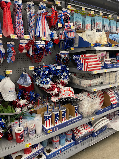 Department Store «Walmart Supercenter», reviews and photos, 5101 SE 14th St, Des Moines, IA 50320, USA